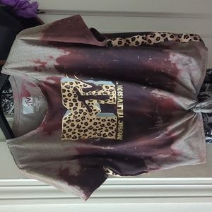 MTV Vintage style cropped tee